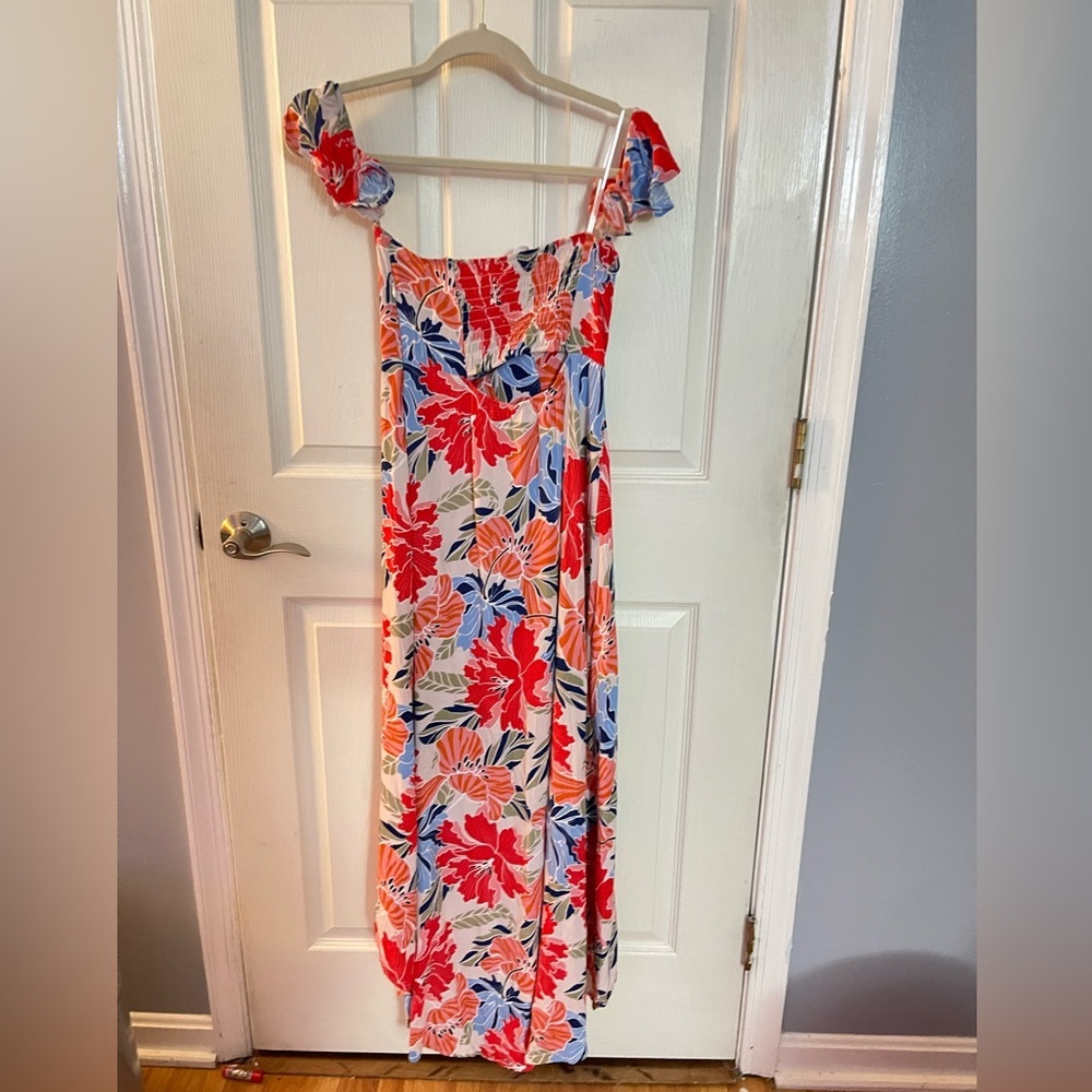Astr the label hibiscus open front dress M